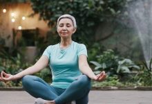 宁静退团、人寿员工举报、众评李焕英，这些和自身的关系与意义是什么？-醒知行悟