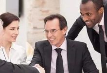 为啥国外客户总是联系不上？这两点你错得太离谱。-醒知行悟